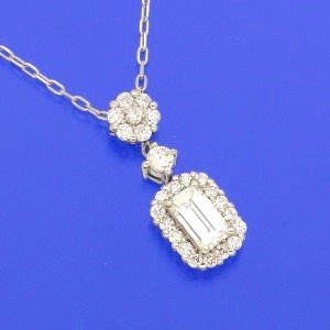 Pt900/850ダイヤモンドネックレス（ジュエリー）